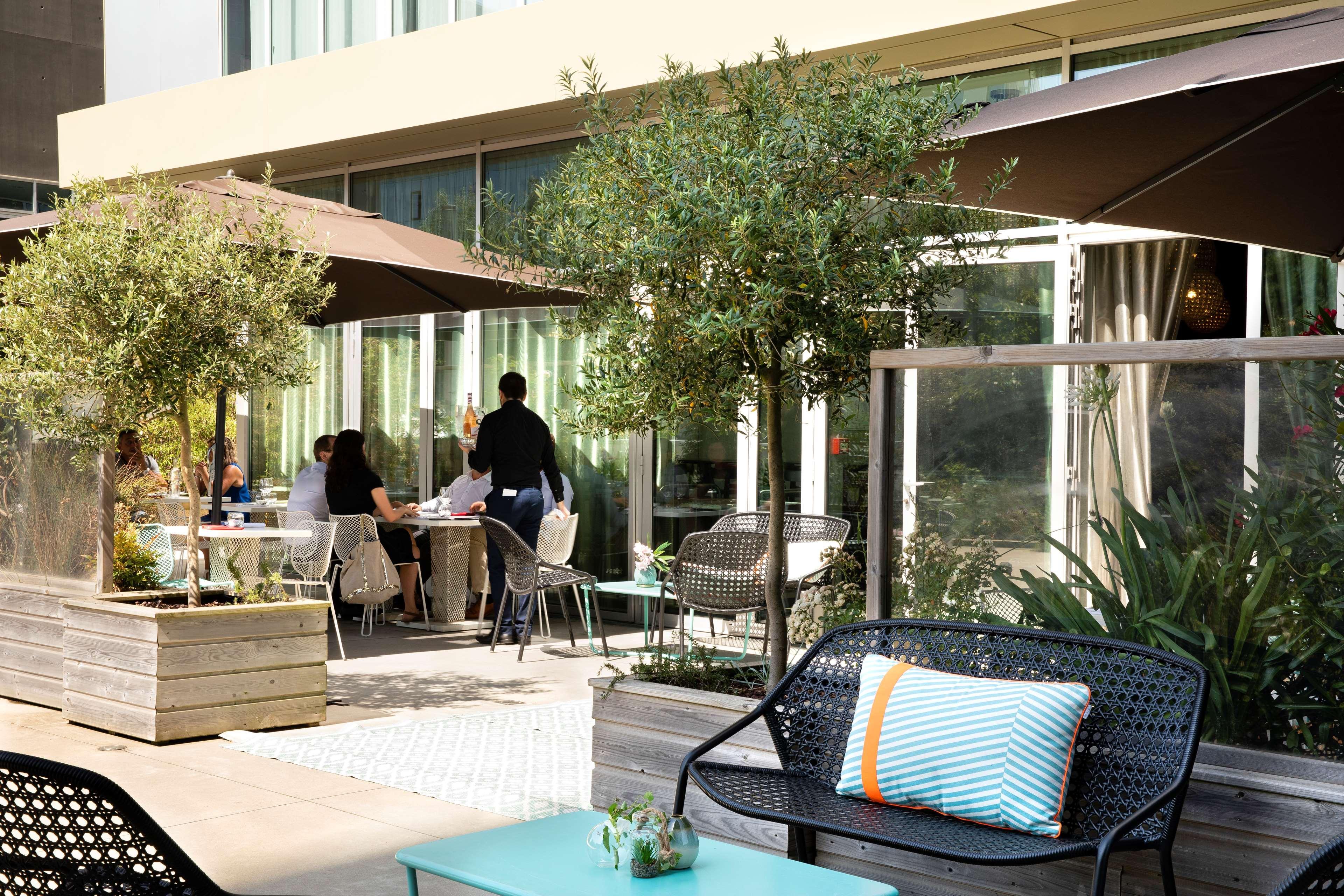 Best Western Plus Hotel Isidore Saint Jacques de la Lande Bagian luar foto
