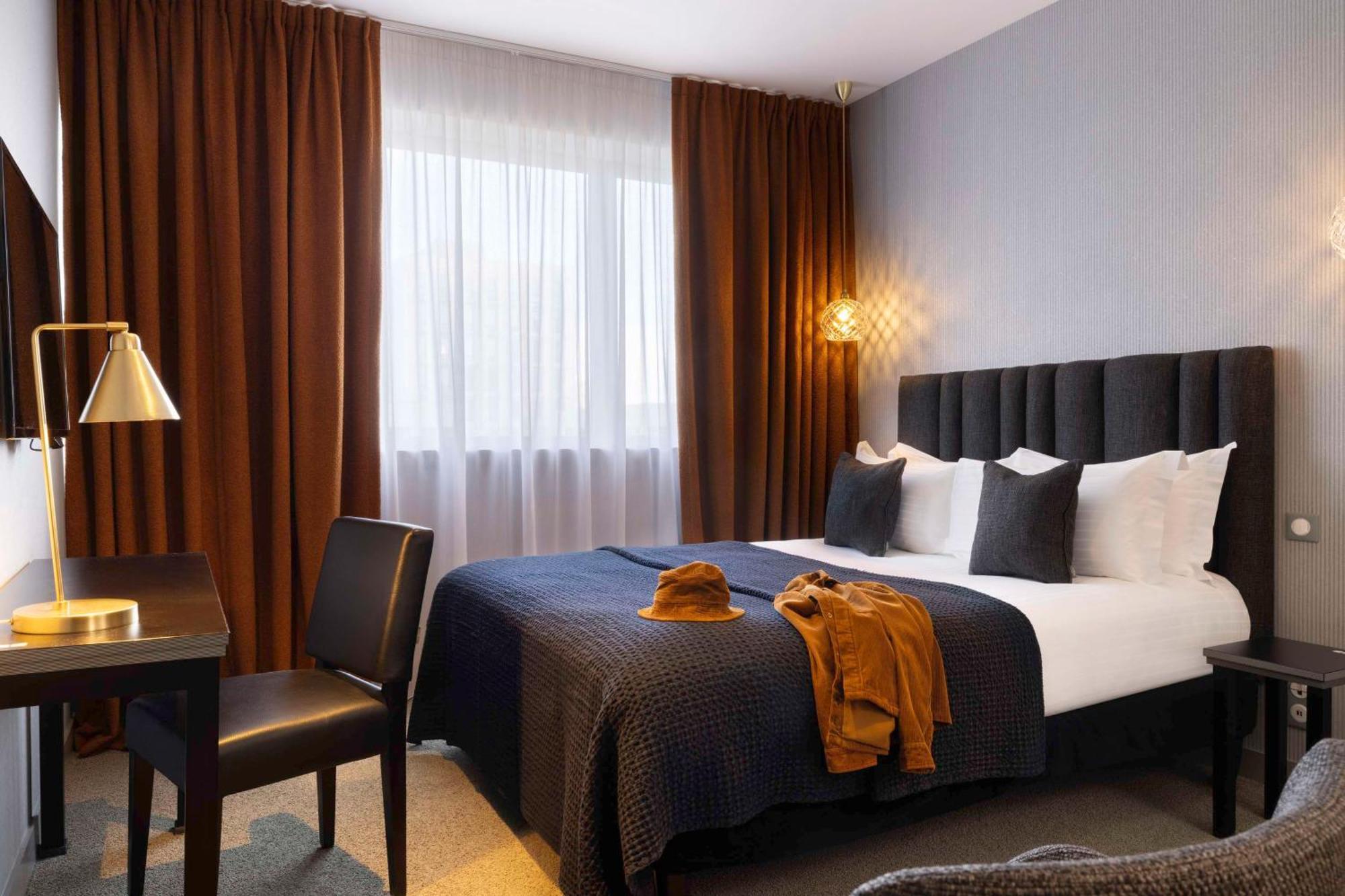 Best Western Plus Hotel Isidore Saint Jacques de la Lande Bagian luar foto