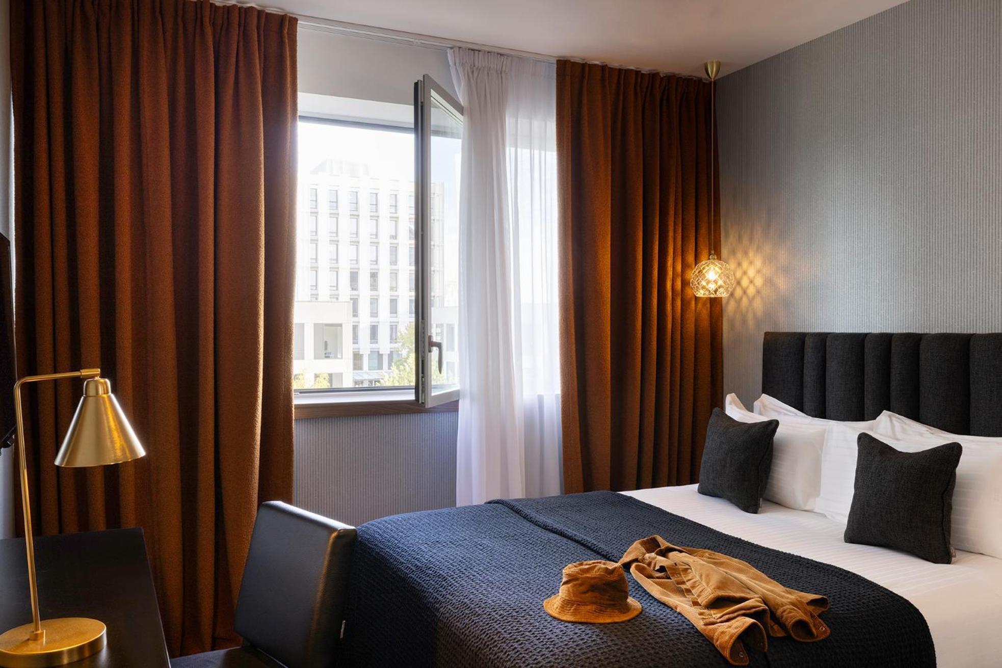Best Western Plus Hotel Isidore Saint Jacques de la Lande Bagian luar foto