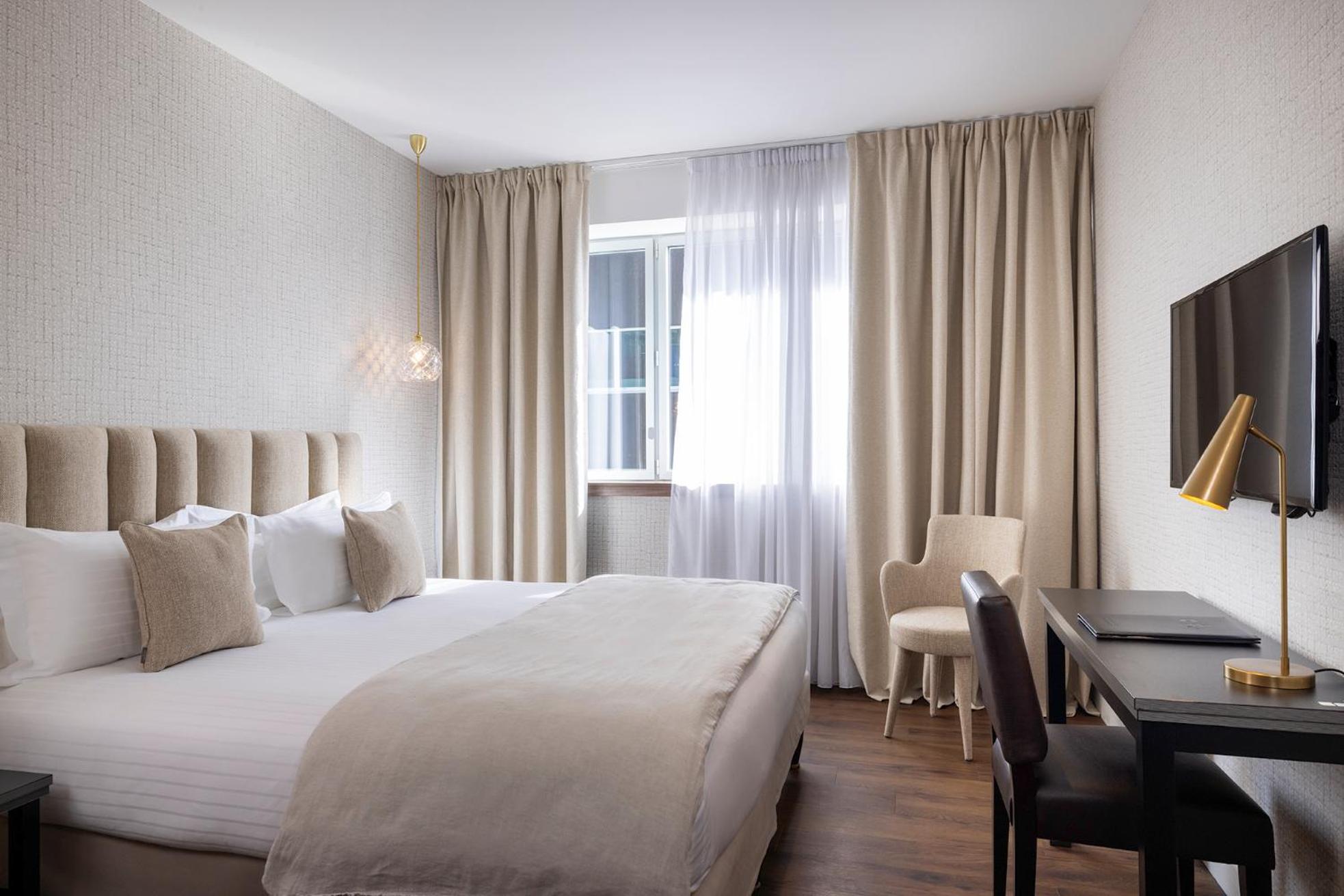 Best Western Plus Hotel Isidore Saint Jacques de la Lande Bagian luar foto