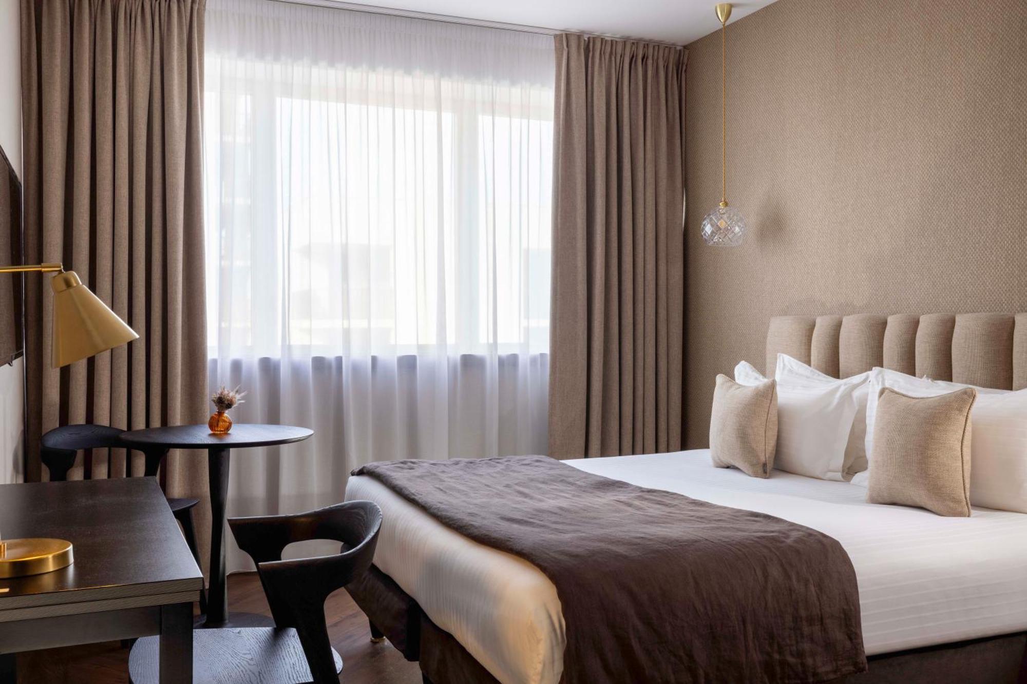 Best Western Plus Hotel Isidore Saint Jacques de la Lande Bagian luar foto